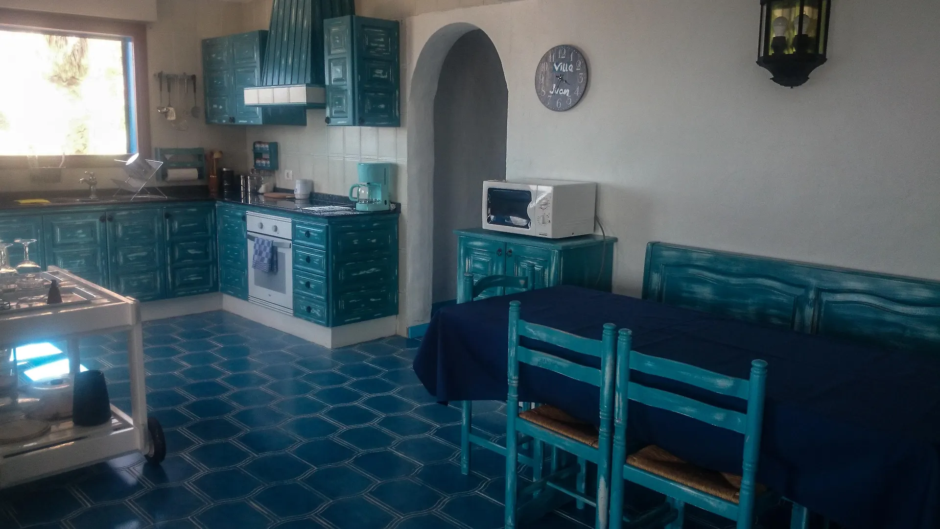 Villa Juan Frontera 0*,